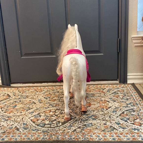 💕🤍Our generation white horse🤍💕 - Picture 8 of 8